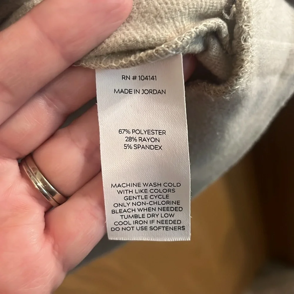 Alpine Design Relaxed‎ Fit Crewneck Tan & Cream Sweater Large